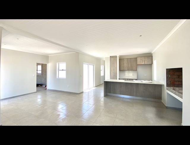 3 BEDROOM HOUSE FOR SALE IN ATLANTIC SANDS PRIVATE ESTATE